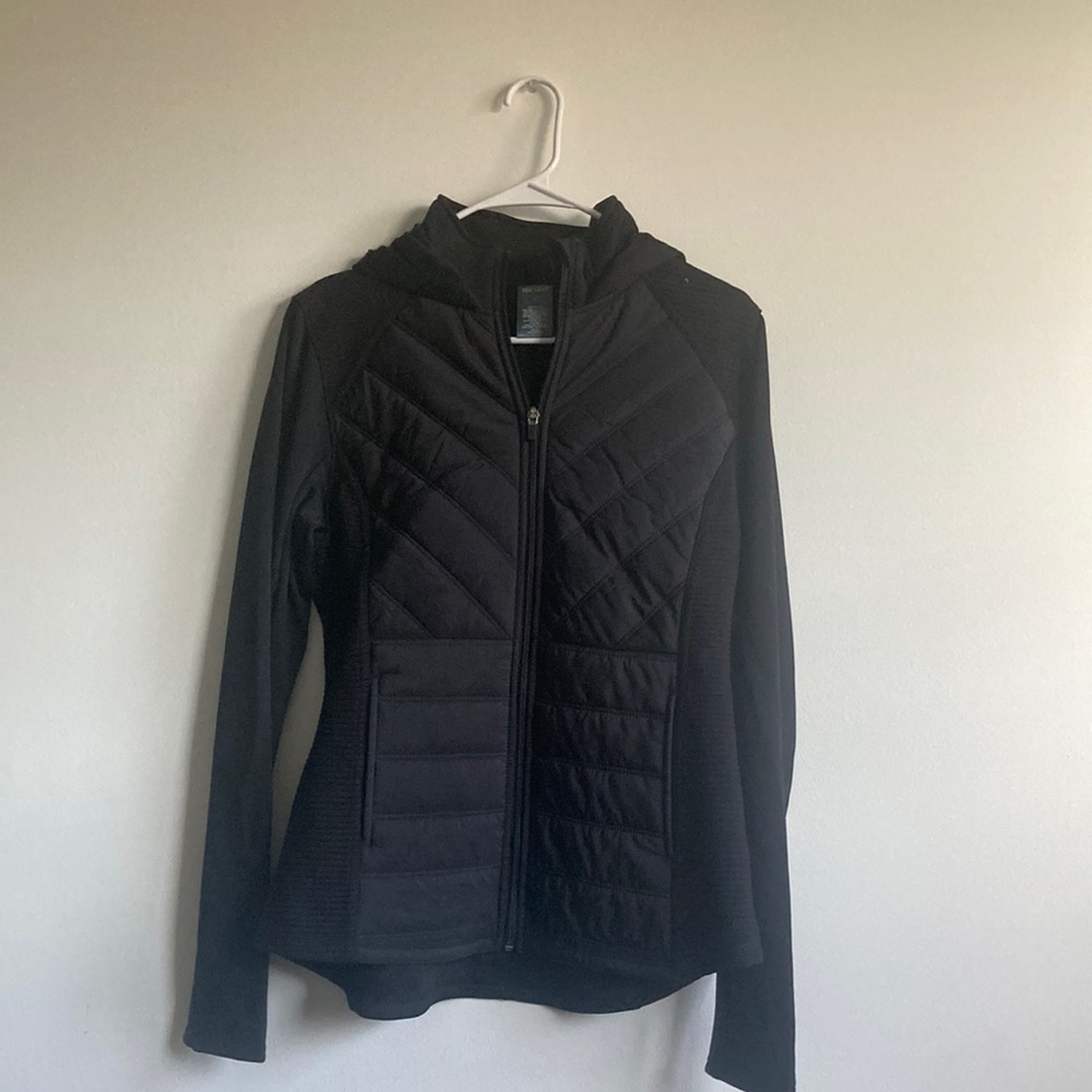 Tek Gear Workout Gear - Size Medium